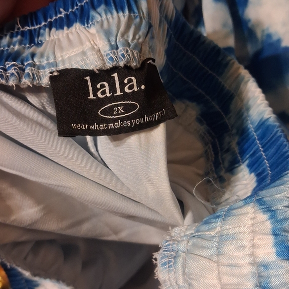 Dressed In Lala - Picture 3 of 4